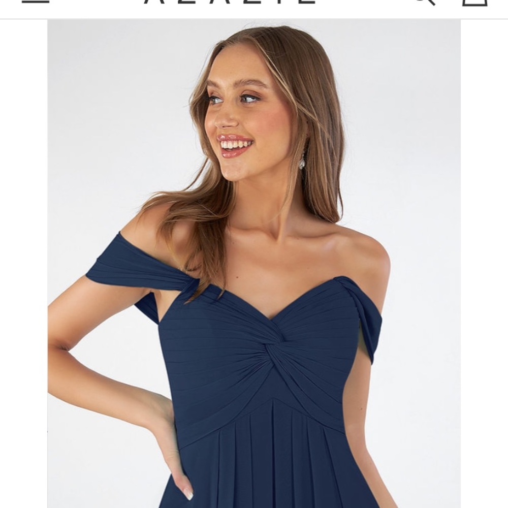 AZAZIE KAITLYNN in dark navy size 2